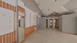 Local comercial en alquiler en Centro en Elche