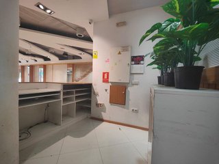 Local comercial en alquiler en Centro en Elche