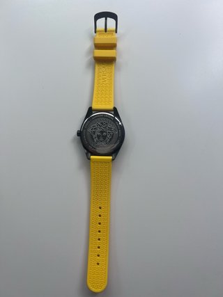 Reloj Versace V-Vertical Amarillo