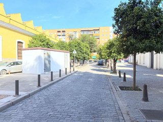 Garaje en venta en La Buhaira en Sevilla