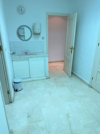 Local comercial en alquiler en Barrio de Zaidín en Granada