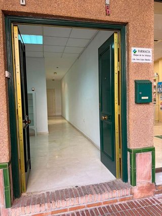 Local comercial en alquiler en Barrio de Zaidín en Granada