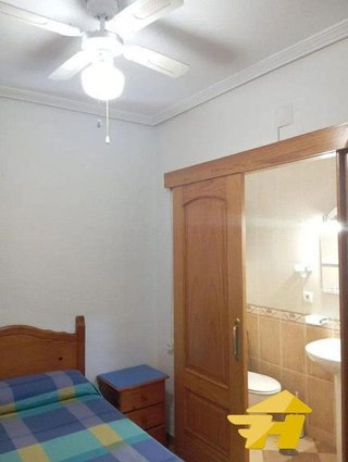 Piso en alquiler en Huerta de la Reina - Trassierra en Córdoba