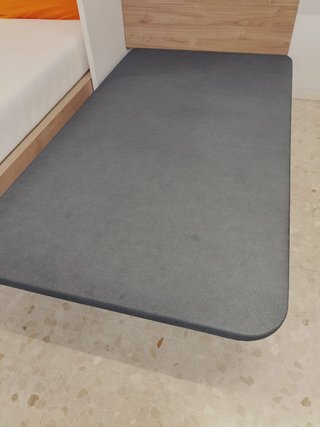 Base tapizada gris tela