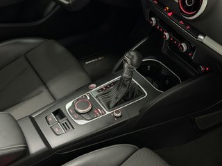 Audi A3 Sedan 1.4 TFSI ACT ultra S line