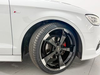 Audi A3 Sedan 1.4 TFSI ACT ultra S line