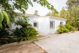 Chalet en alquiler en La Conarda-Montesano en Bétera