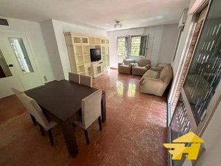 Piso en alquiler en Santa Rosa - Valdeolleros en Córdoba