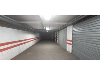 Garaje en alquiler en Centro - Sagrario en Granada