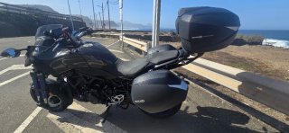 Yamaha Niken 2021 - 11.500 km