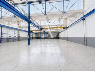 Nave industrial en alquiler en Almeda - El Corte Inglés en Cornellà de Llobregat