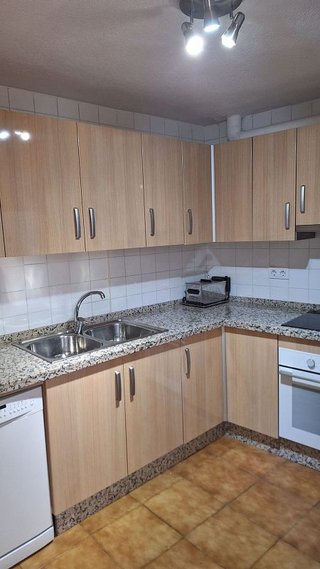 Piso en venta en Santa Rosa - Valdeolleros en Córdoba