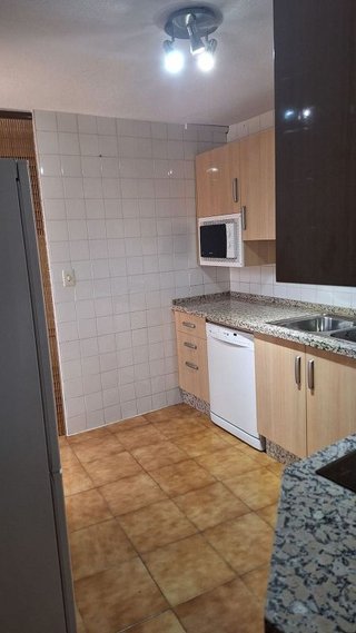 Piso en venta en Santa Rosa - Valdeolleros en Córdoba