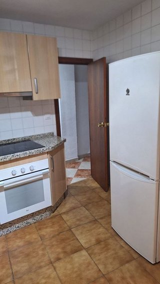 Piso en venta en Santa Rosa - Valdeolleros en Córdoba