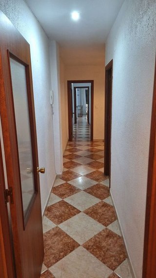 Piso en venta en Santa Rosa - Valdeolleros en Córdoba