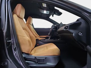 Lexus UX 2.0 300h UX Plus