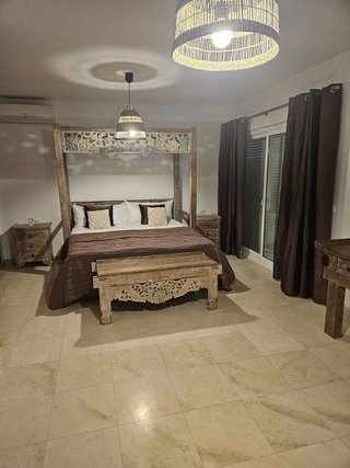 Chalet en alquiler en Elviria en Marbella
