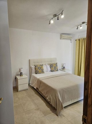 Chalet en alquiler en Elviria en Marbella
