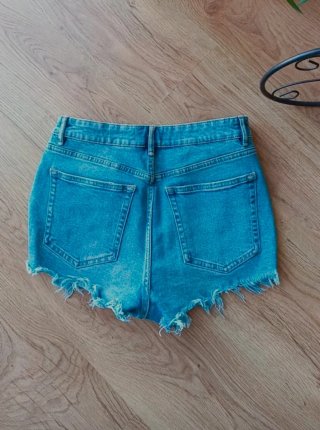 Shorts vaqueros Zara
