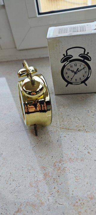 Sveglia vintage dorata