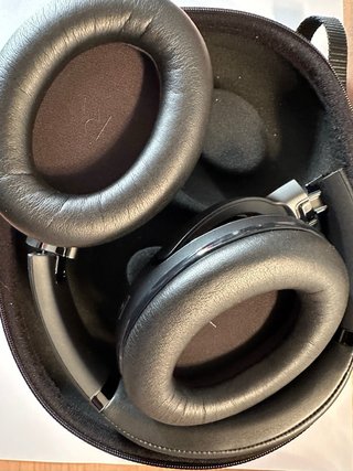 JBL Tour One M2 Auriculares Inalámbricos Negros