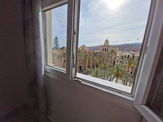Piso en alquiler en Centro en Almería