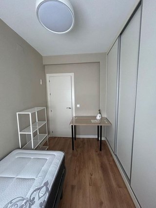 Piso en alquiler en Ciudad Jardín - Zoco en Córdoba