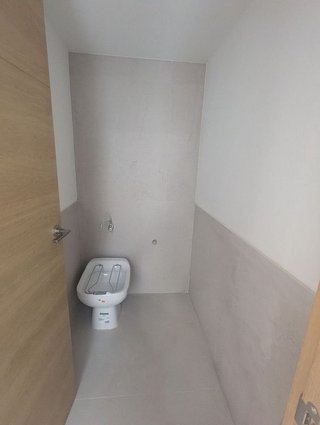 Local comercial en alquiler en Alaquàs