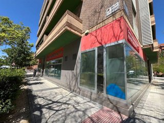 Local comercial en alquiler en Ranillas en Zaragoza