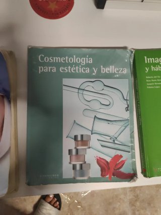 Libros de grado medio de estética