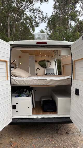 Alquiler furgoneta camper L2H2