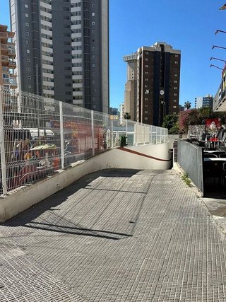 Garaje en venta en Rincón de Loix en Benidorm