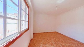 Piso en venta en Centro - La Vega Alta en Arrecife