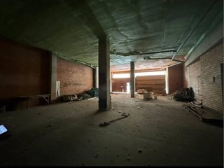 Local comercial en alquiler en Pardinyes - Riu Segre - Mitjana en Lleida