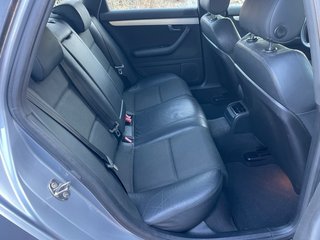 Audi A4 2.0 TDI UNICO DUEÑO S-LINE