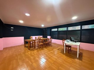 Local comercial en alquiler en Adurtza - Aretxabaleta en Vitoria-Gasteiz