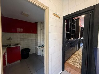 Local comercial en alquiler en Adurtza - Aretxabaleta en Vitoria-Gasteiz