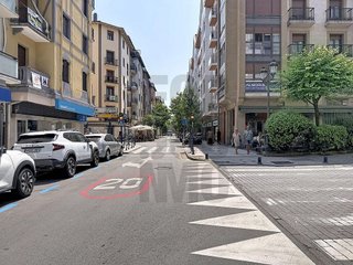 Local comercial en alquiler en Centro en Errenteria