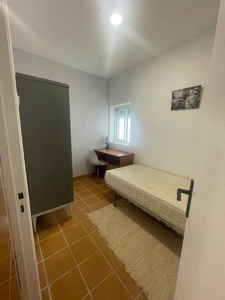 Piso en alquiler en Peñamefecit - Avda Barcelona en Jaén