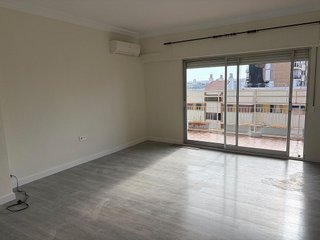 Piso en alquiler en Huerta del Pilar en Sevilla