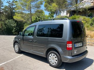 Volkswagen Caddy 2013