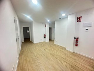 Oficina en alquiler en El Castell en Burjassot
