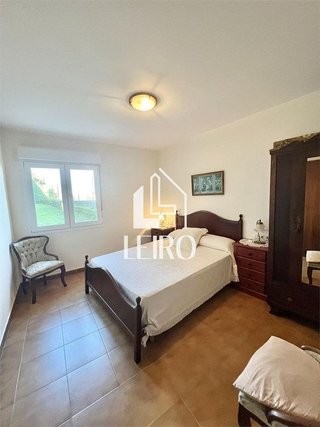 Casa adosada en venta en Grove (O)