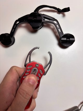 Máquina FG Knot Assist y boca grip pesca