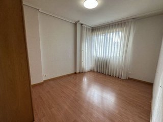 Piso en venta en Portillejo - Valdegastea en Logroño