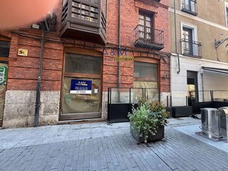 Local comercial en venta en Centro en Valladolid