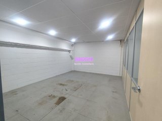Nave industrial en alquiler en Montigalà -Sant Crist en Badalona