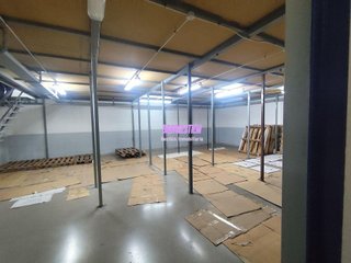 Nave industrial en alquiler en Montigalà -Sant Crist en Badalona