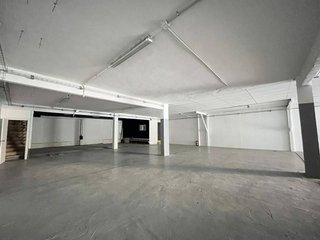 Nave industrial en alquiler en El Bon Pastor en Barcelona