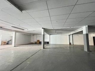 Nave industrial en alquiler en El Bon Pastor en Barcelona